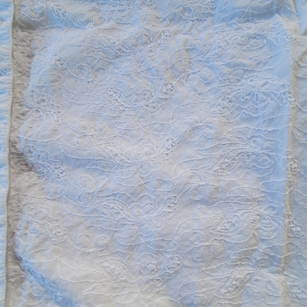 Tunic 23in across chest - Picture 3 of 3